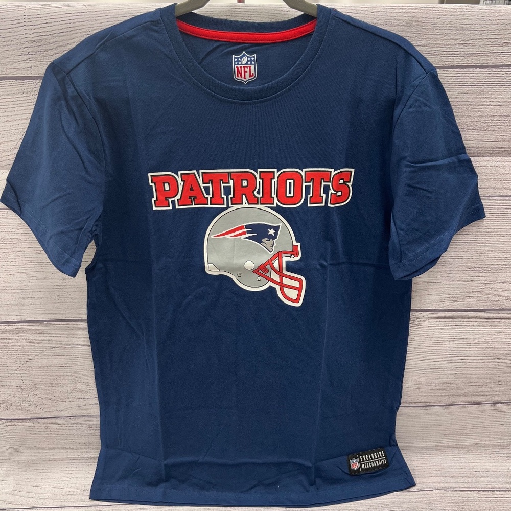 NFL PATRIOTS T-SHIRT (L68)